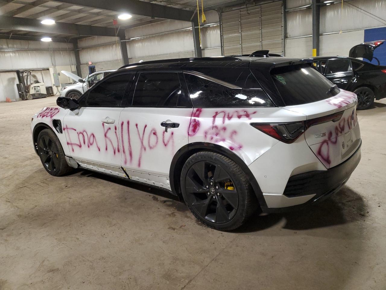 Фото: 4W5XHPRL5RZ507372