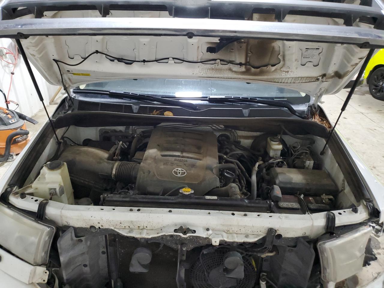 2015 Toyota Sequoia Platinum VIN: 5TDDW5G13FS112857 Lot: 92913615