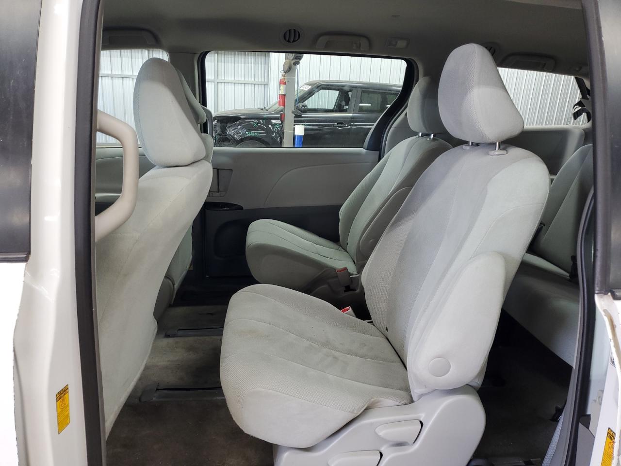 2013 Toyota Sienna VIN: 5TDZK3DC1DS383506 Lot: 93483675