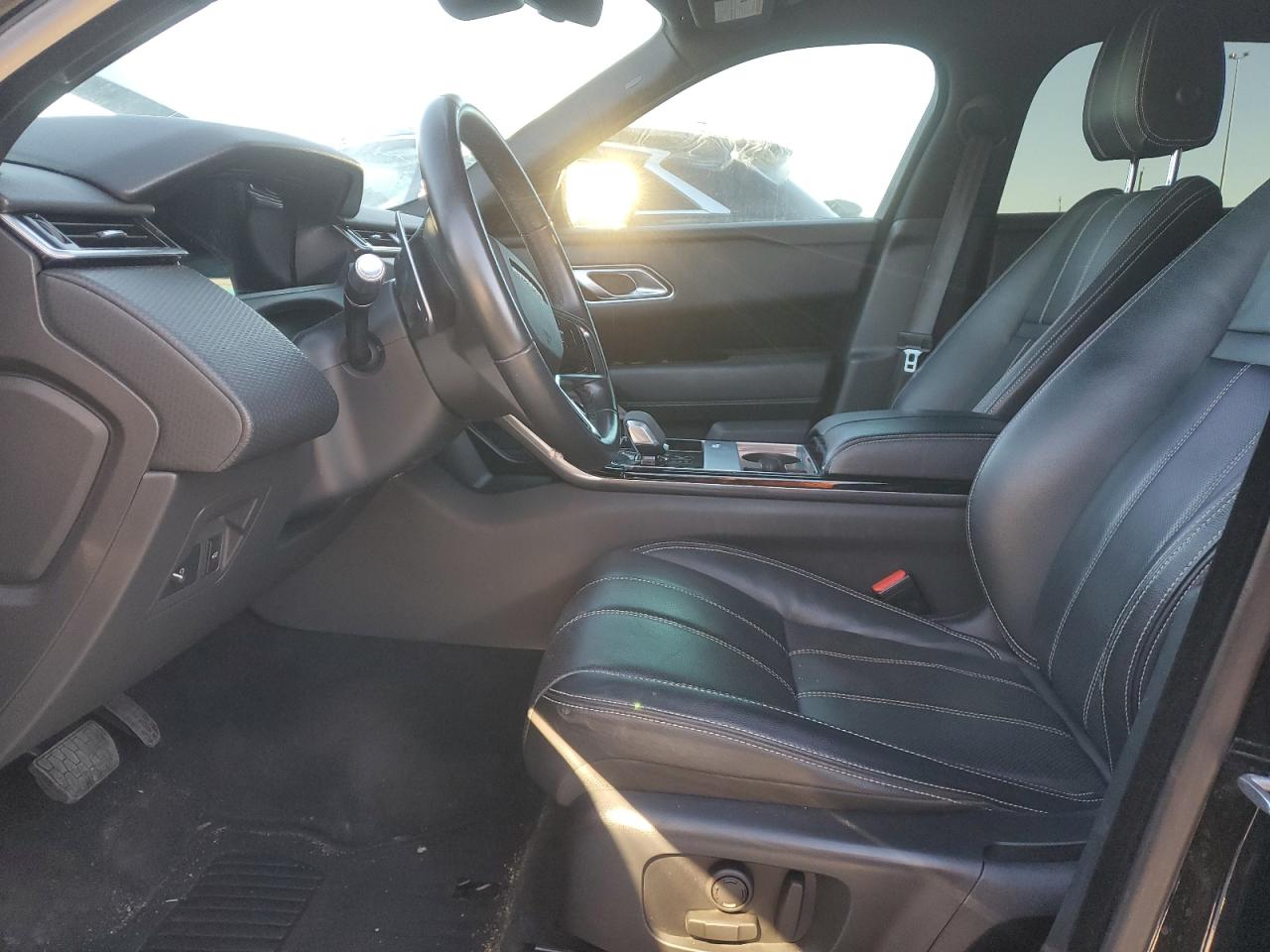 2021 Land Rover Range Rover Velar S VIN: SALYJ2EU8MA307853 Lot: 93022135