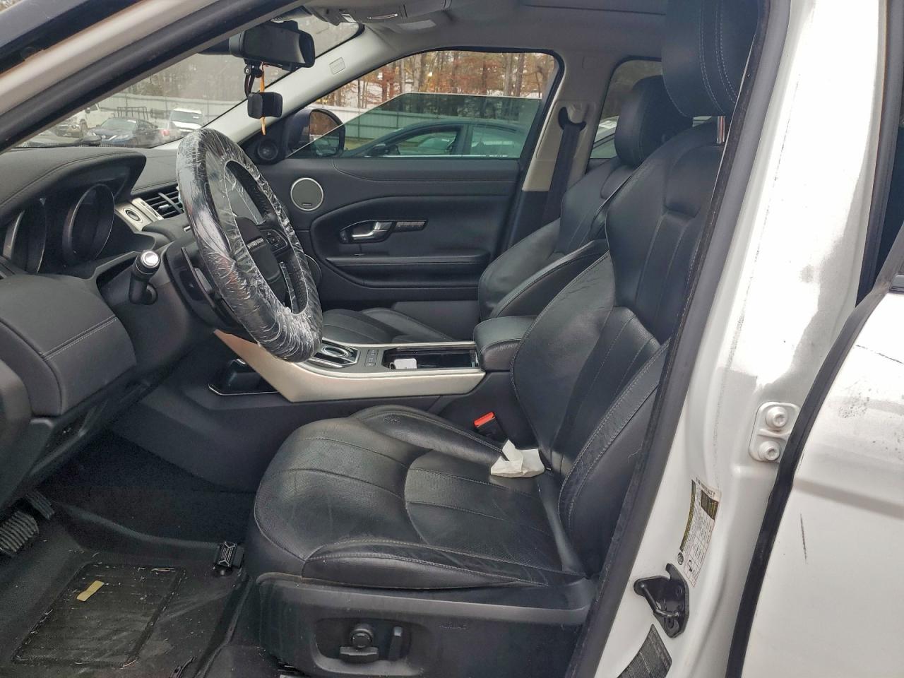 2016 Land Rover Range Rover Evoque Se VIN: SALVP2BGXGH137104 Lot: 92931035