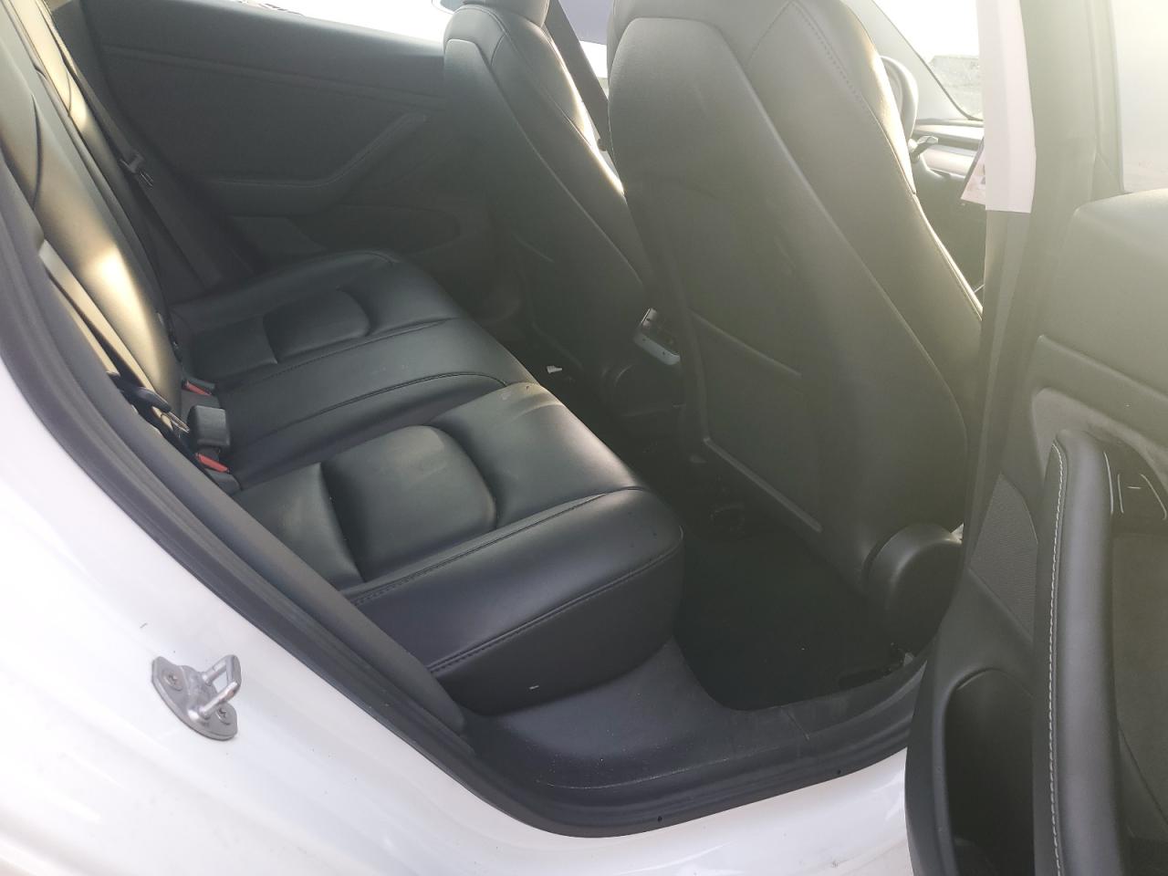 2020 Tesla Model 3 VIN: 5YJ3E1EB9LF795618 Lot: 91674405