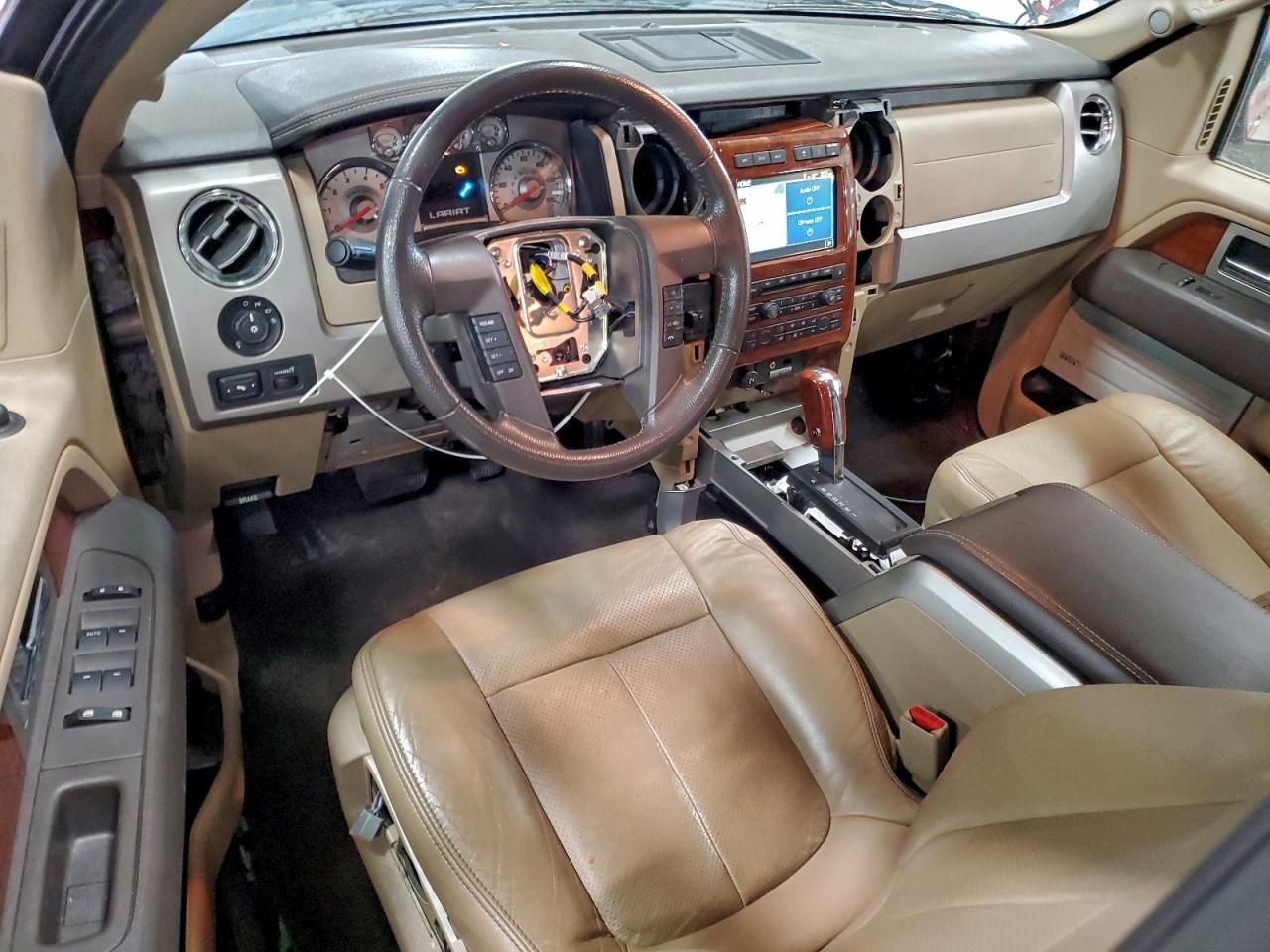 2010 Ford F150 Super Cab VIN: 1FTFX1EV1AKE32019 Lot: 94266585