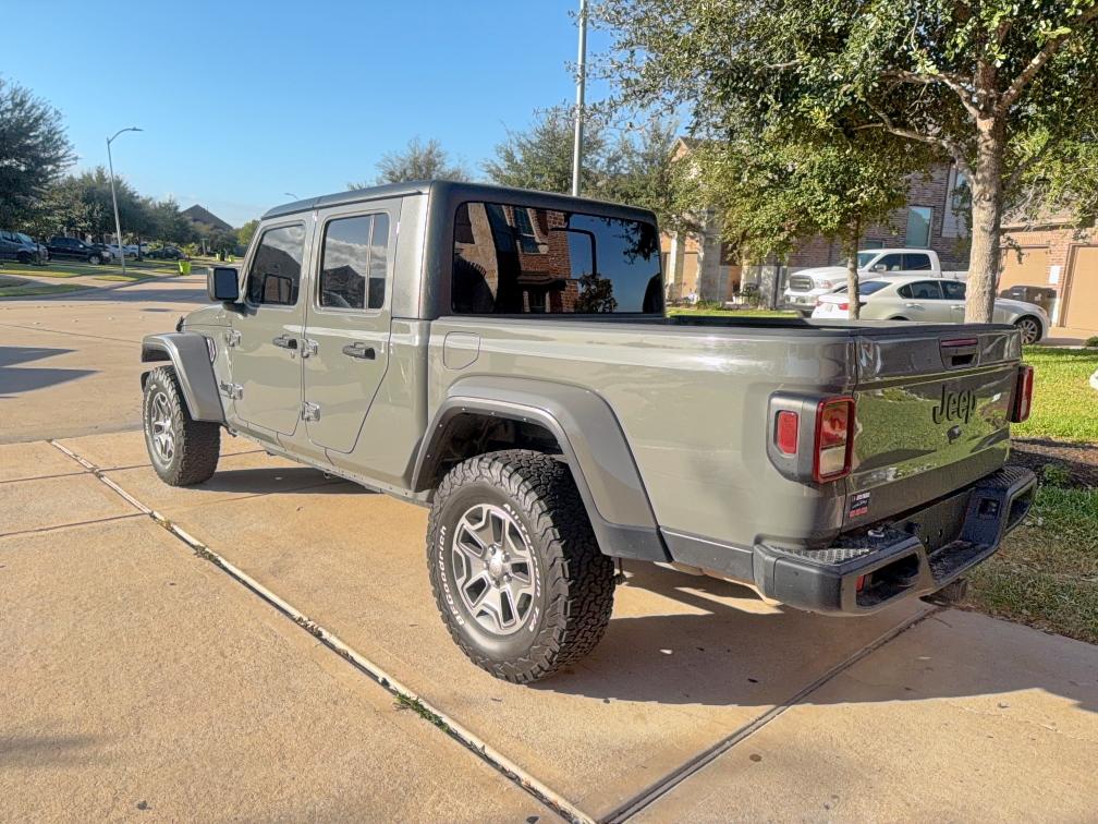  JEEP GLADIATOR 2022 Угольный