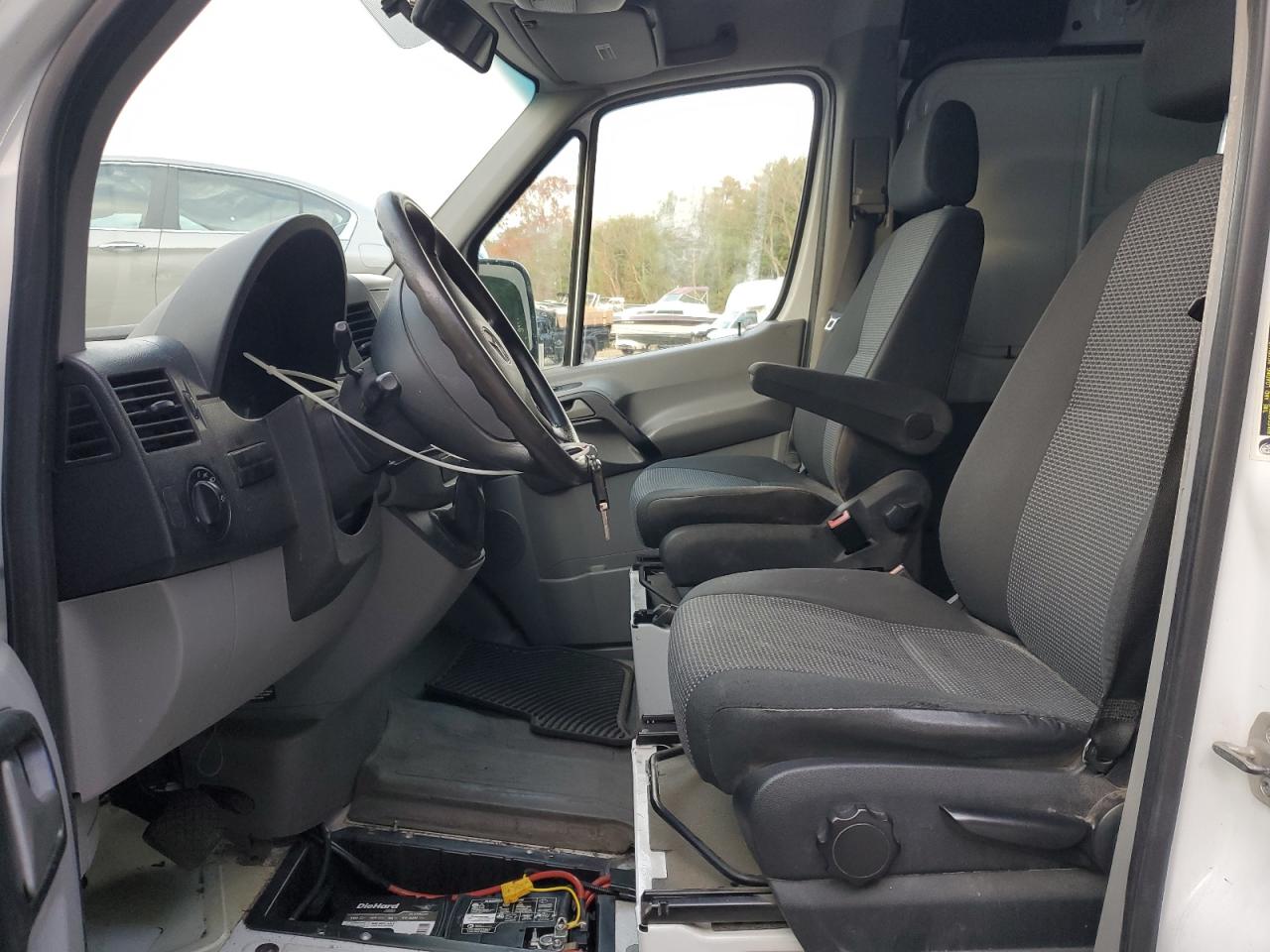 2013 Mercedes Benz Sprinter Delivery Van VIN: WD3PE7CC4D5760479 Lot: 91032305