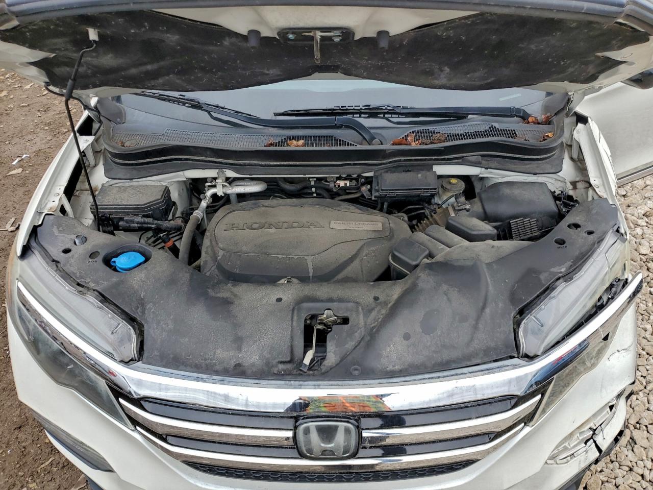 2017 Honda Pilot Touring VIN: 5FNYF6H93HB017279 Lot: 93757425