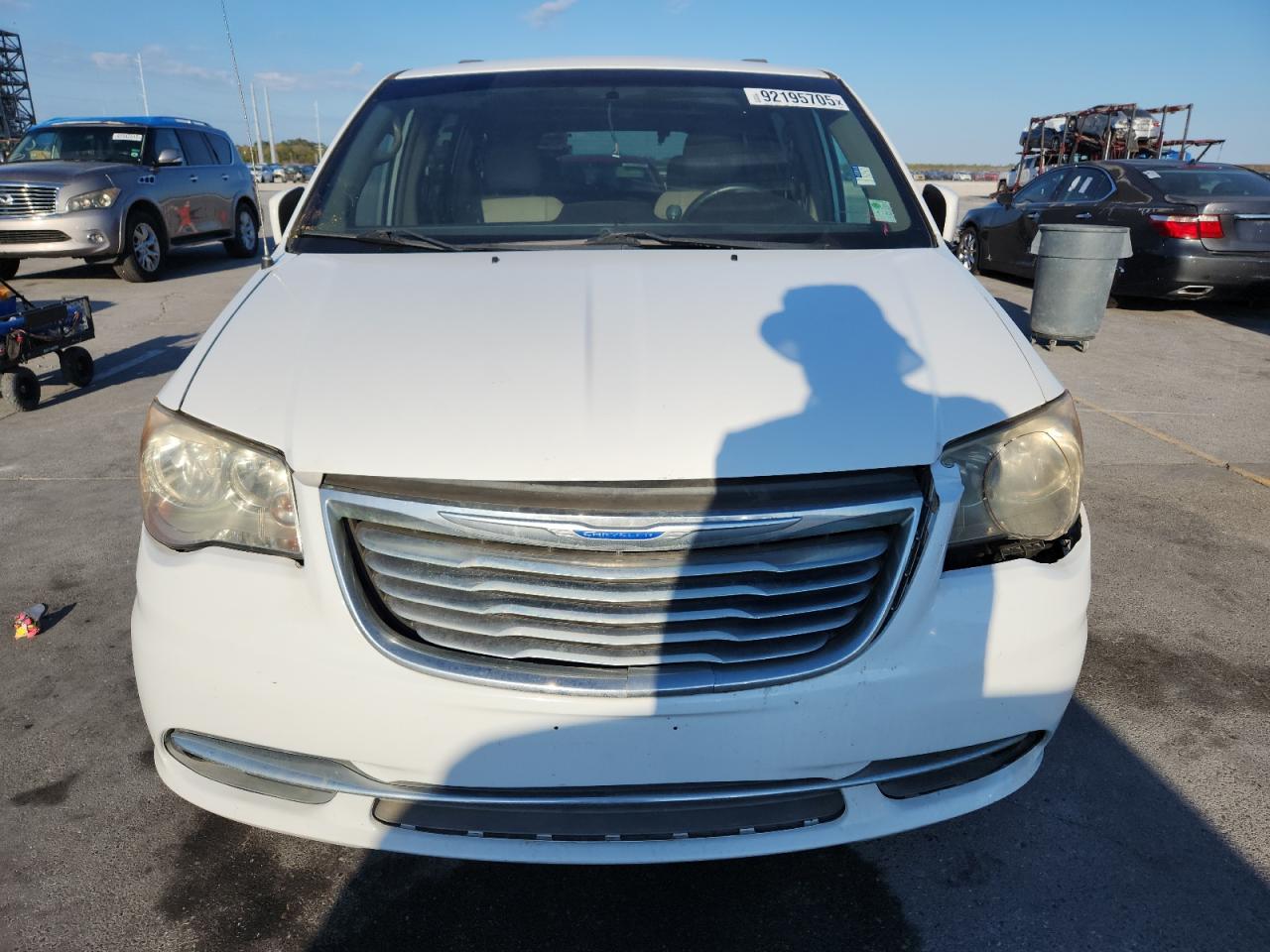 2014 Chrysler Town & Country Touring VIN: 2C4RC1BG7ER434038 Lot: 92195705