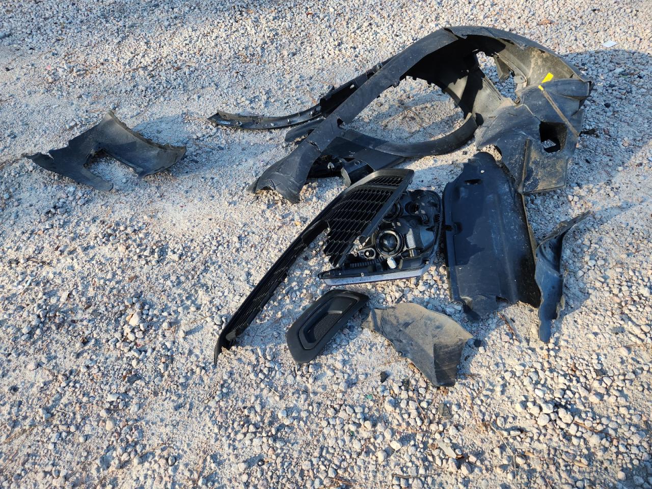 2024 Ford Transit T-250 Utility / Service Van VIN: 1FTBR1C89RKA80356 Lot: 92163025