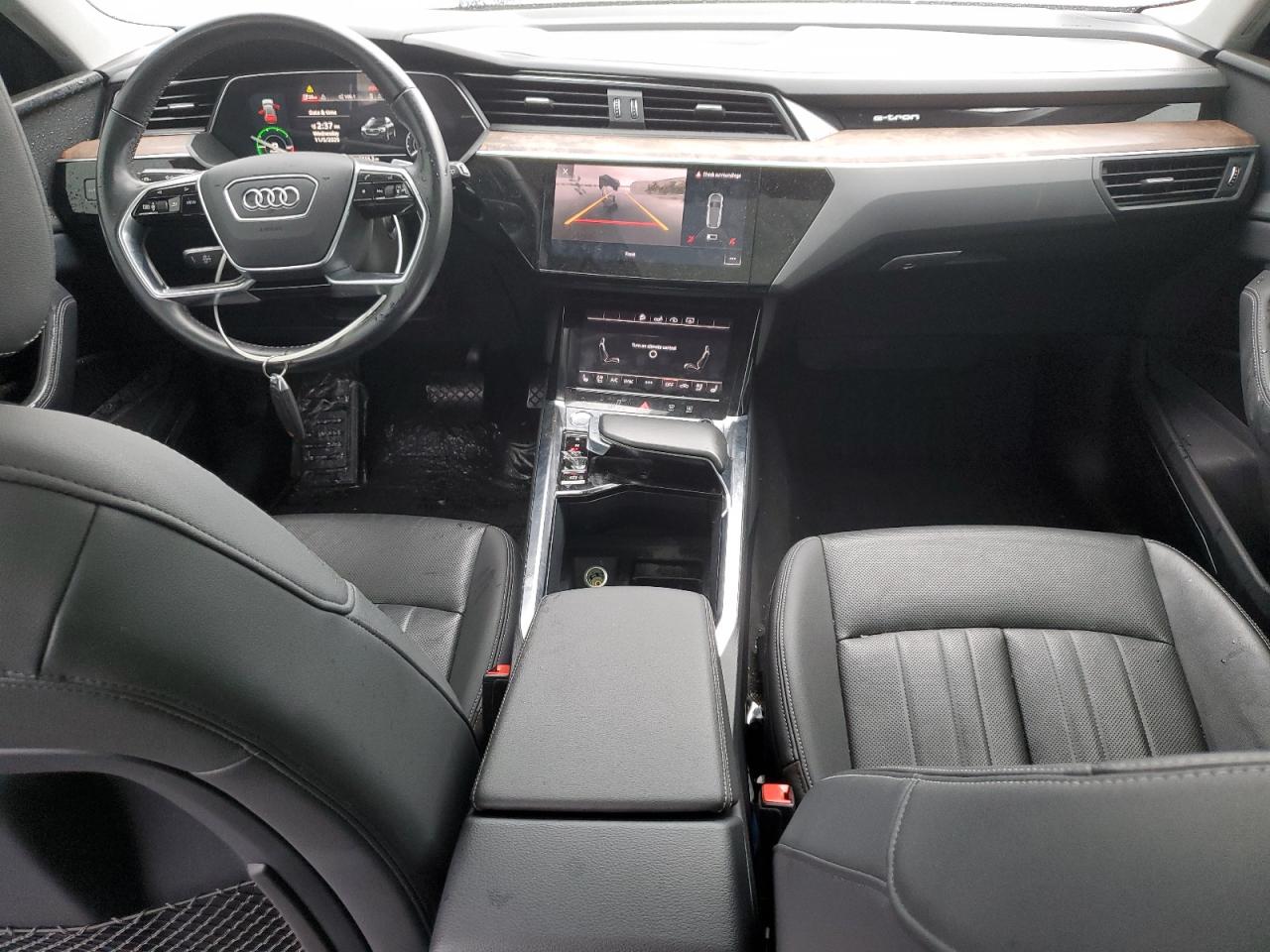 2019 Audi E-Tron Premium Plus VIN: WA1LAAGE4KB011280 Lot: 91477305