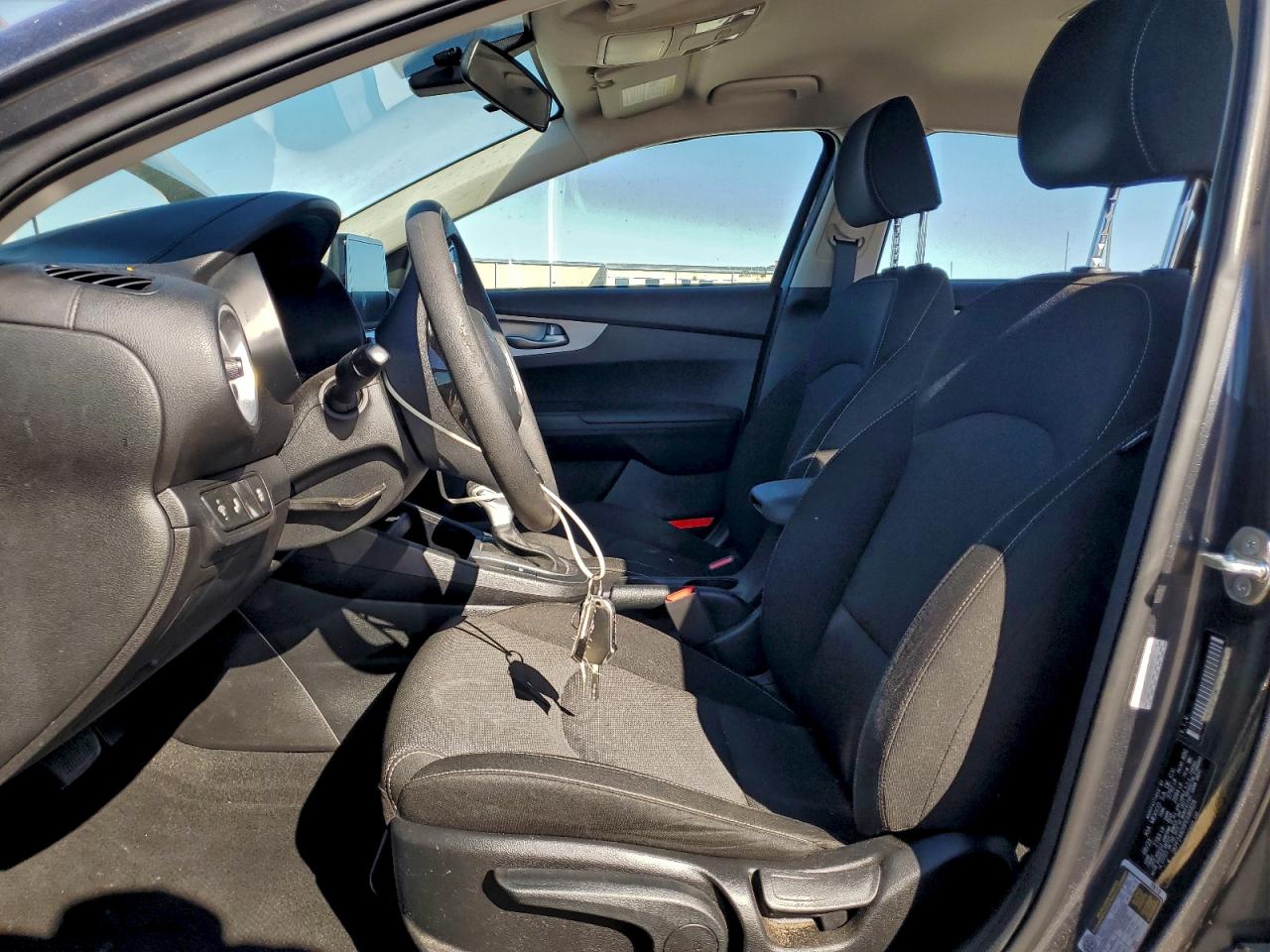 2023 Kia Forte Lx VIN: 3KPF24AD9PE686828 Lot: 91437025