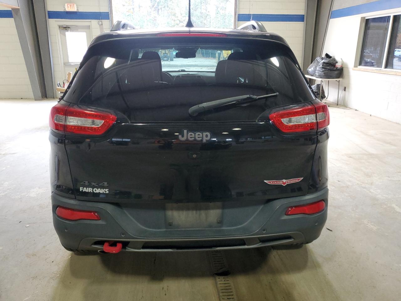 2017 Jeep Cherokee Trailhawk VIN: 1C4PJMBB8HW656957 Lot: 92034325