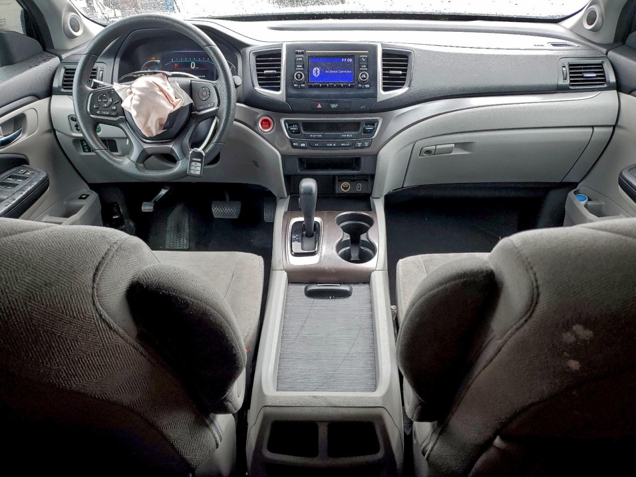 2019 Honda Pilot Lx VIN: 5FNYF5H12KB038409 Lot: 94150245