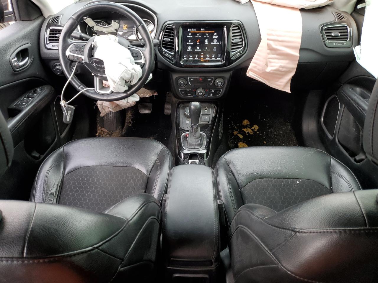 2018 Jeep Compass Latitude VIN: 3C4NJDBB3JT298878 Lot: 93152345