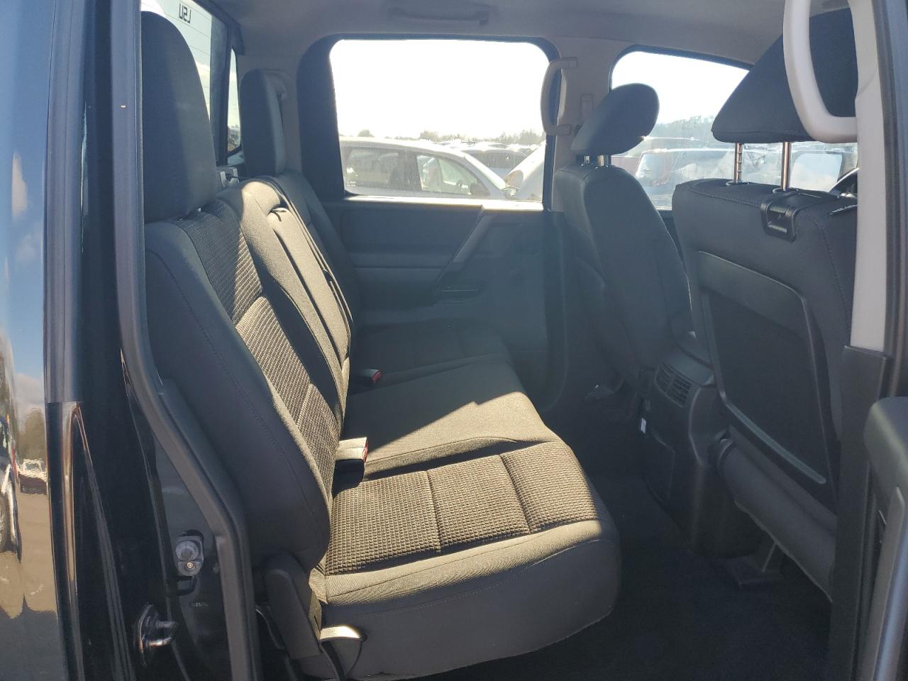 2014 Nissan Titan S VIN: 1N6BA0ED0EN500233 Lot: 90797895