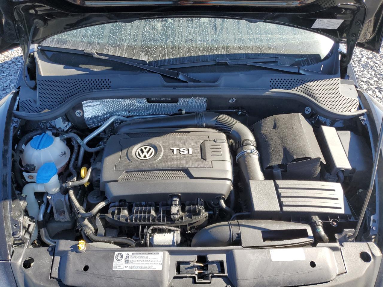 2016 Volkswagen Beetle 1.8T VIN: 3VWF17AT6GM610594 Lot: 91434175