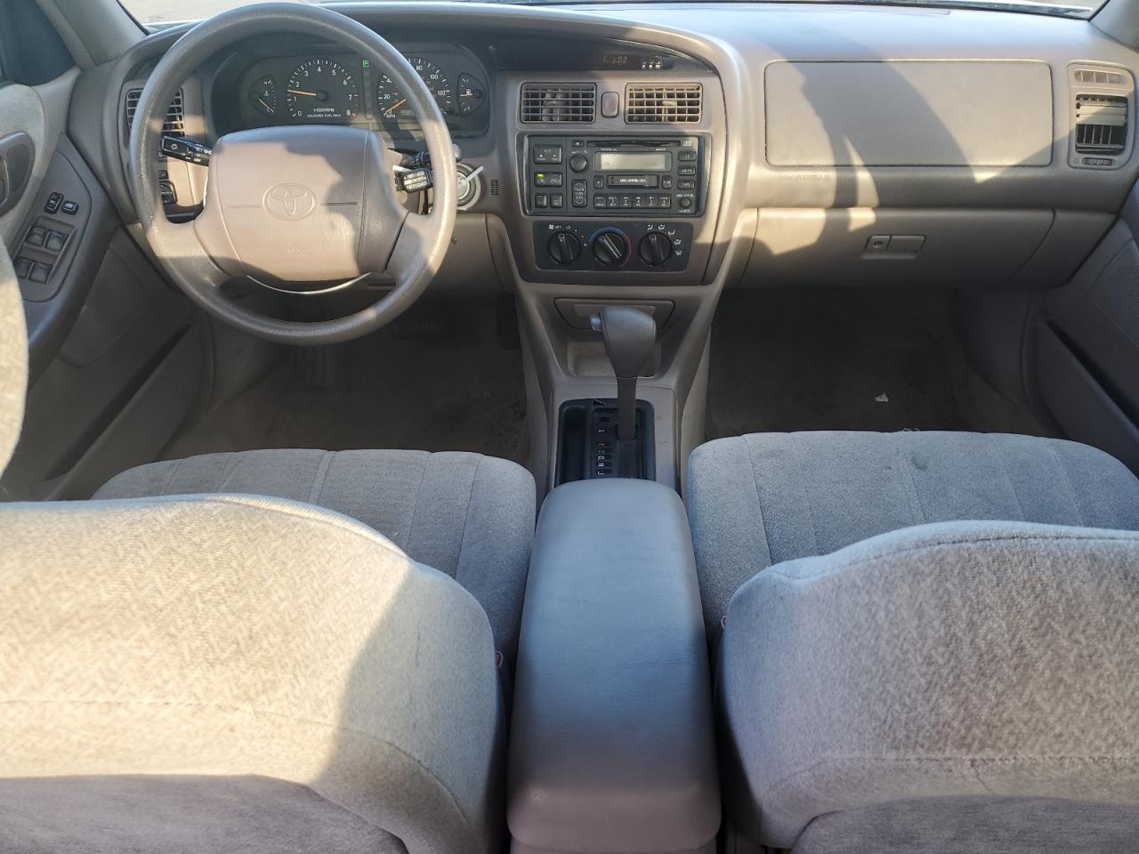 1999 Toyota Avalon Xl VIN: 4T1BF18B1XU303175 Lot: 92122685