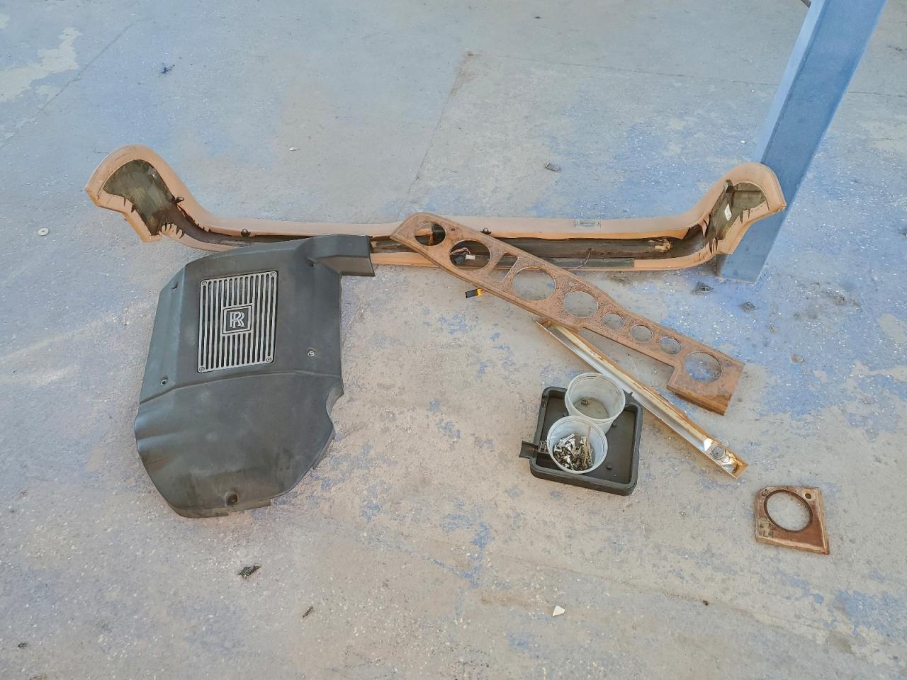 1994 Rolls-Royce Corniche Iv VIN: SCAZD02CXRCX50057 Lot: 93568245