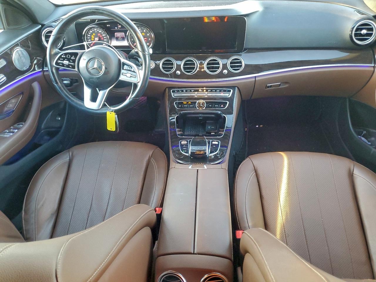 2019 Mercedes-Benz E 300 VIN: WDDZF4JB0KA545972 Lot: 93788935