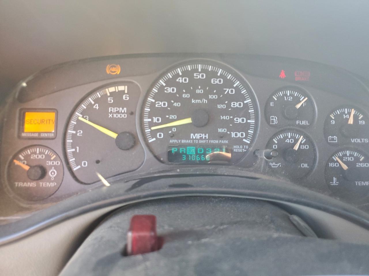 2001 Chevrolet Silverado K2500 Heavy Duty VIN: 1GCHK23GX1F142775 Lot: 94133045