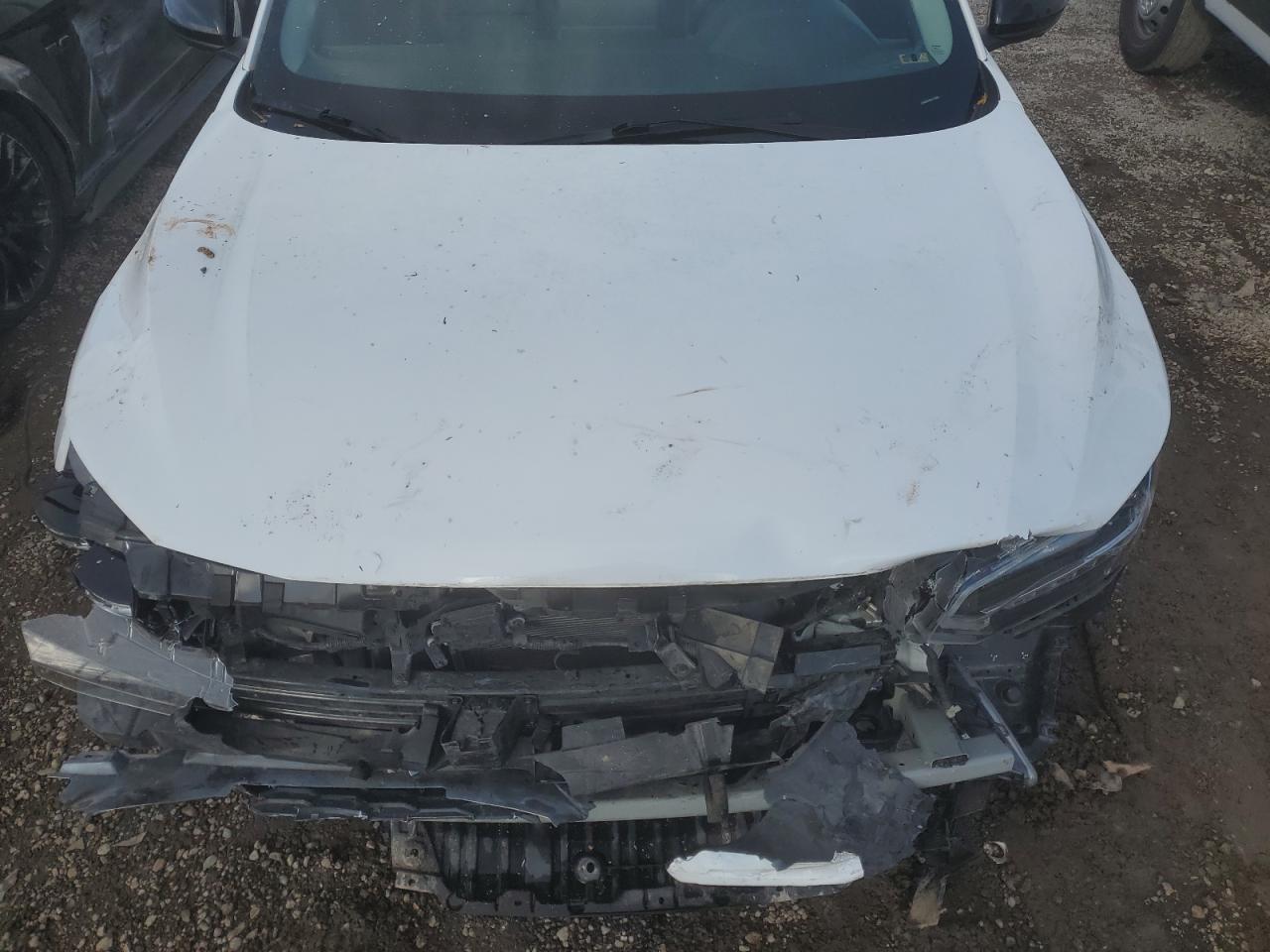 2022 Nissan Sentra Sr VIN: 215936 Lot: 93927445