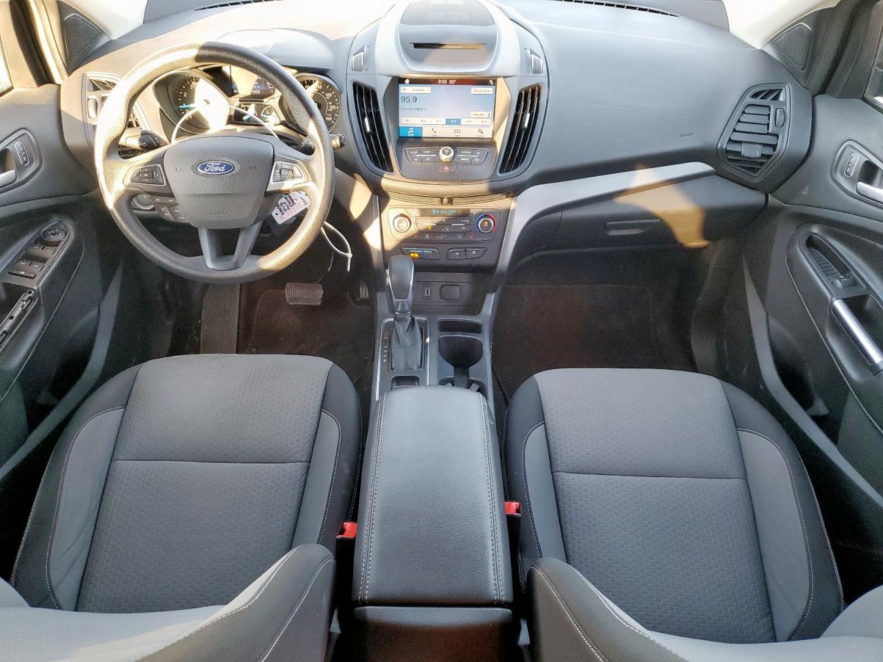 2018 Ford Escape Se VIN: 1FMCU0GDXJUC00755 Lot: 91657785