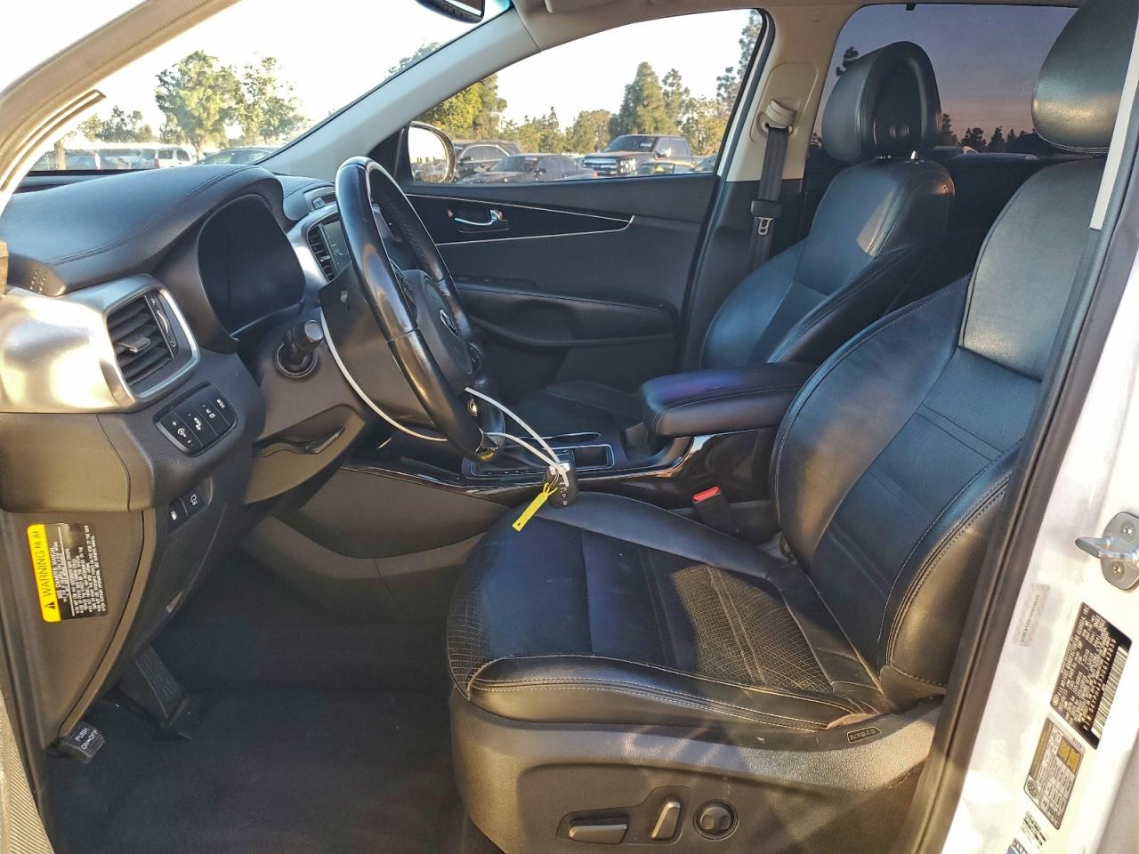 2016 Kia Sorento Ex VIN: 5XYPH4A53GG143859 Lot: 93925195