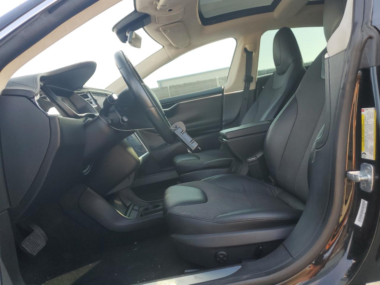 2016 Tesla Model S VIN: 5YJSA1E24GF120384 Lot: 93560685