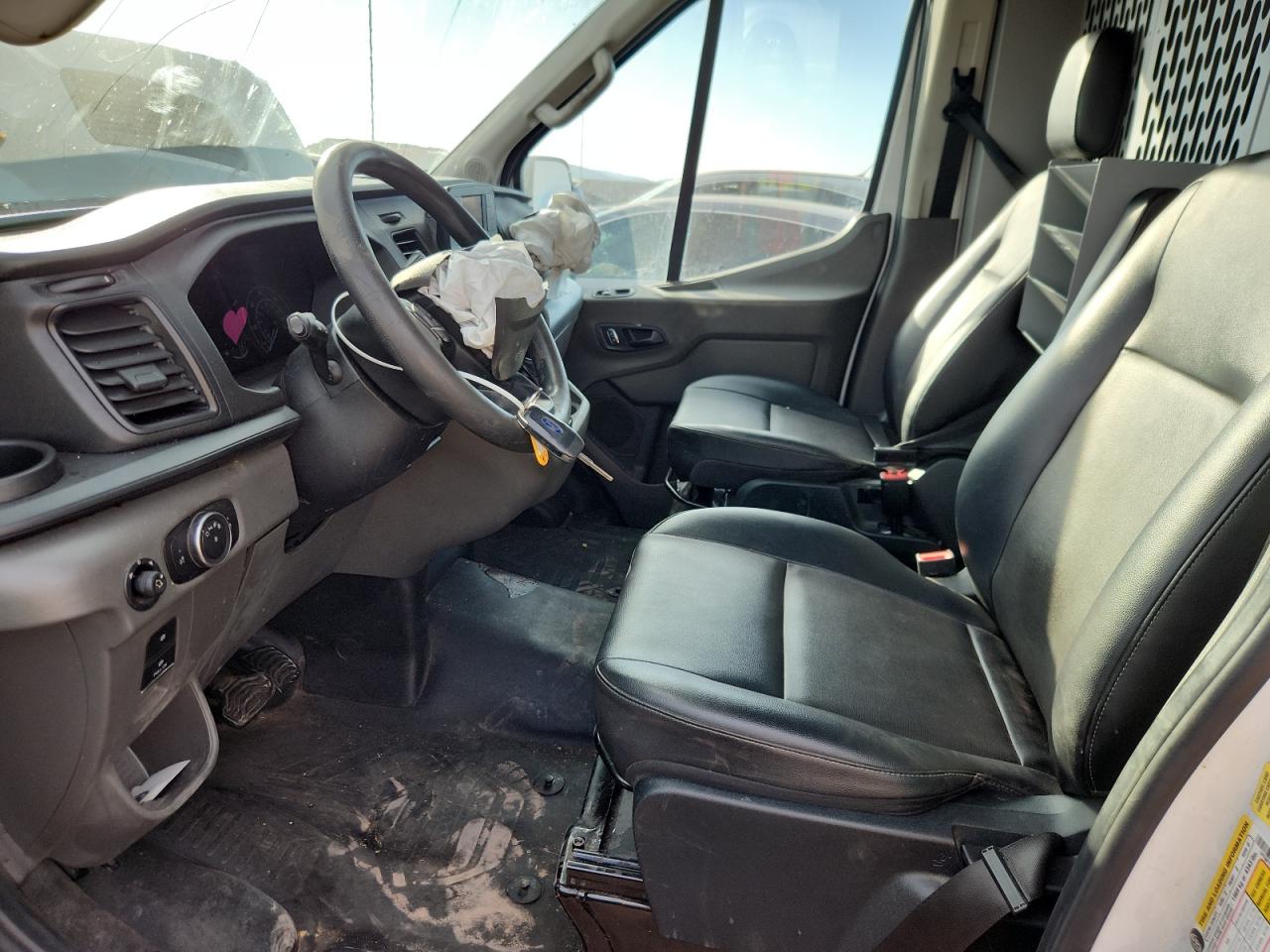 2023 Ford Transit Delivery Van VIN: 1FTBF7X85PKA15667 Lot: 92286365