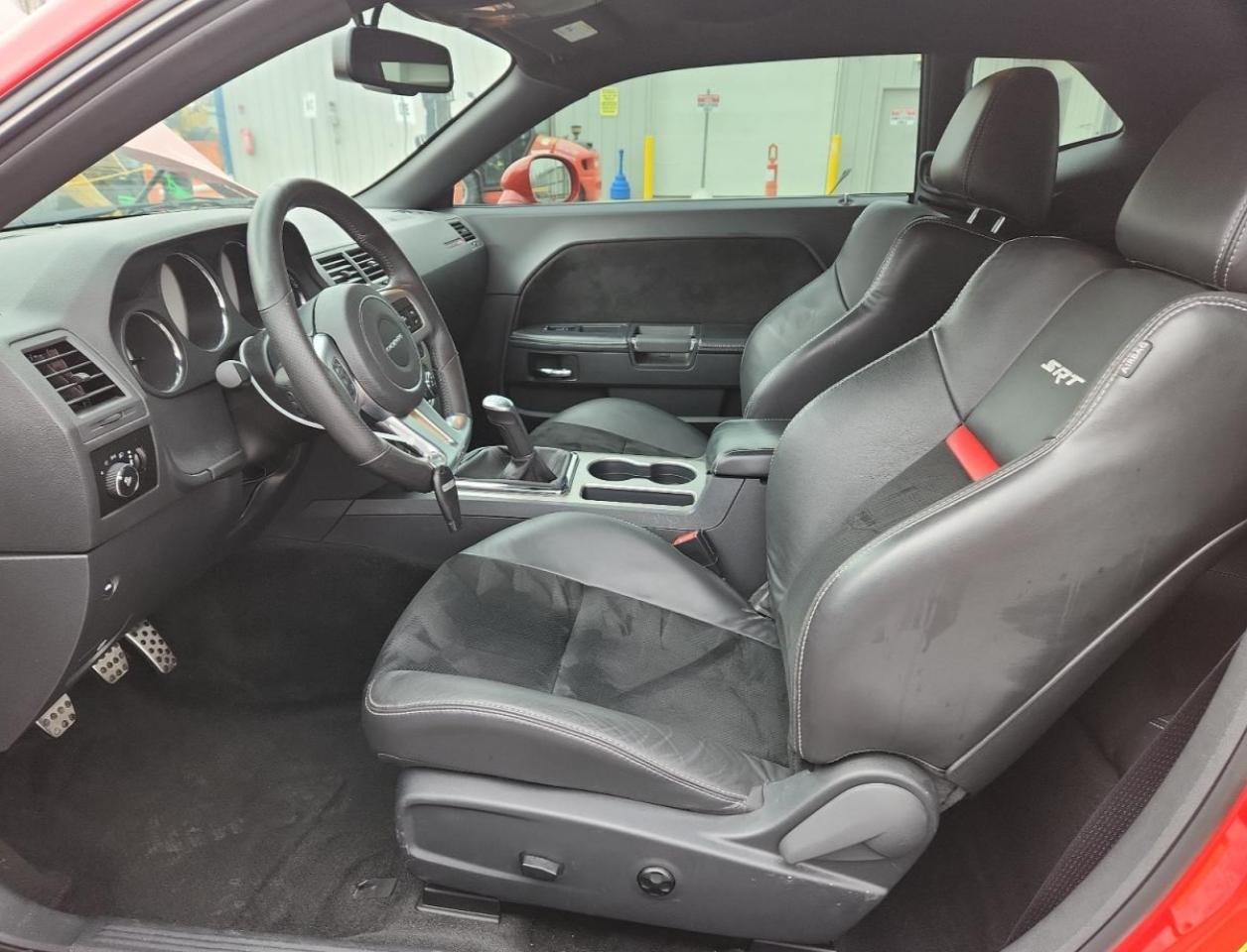 2013 Dodge Challenger Srt-8 VIN: 2C3CDYCJ3DH736537 Lot: 93652275