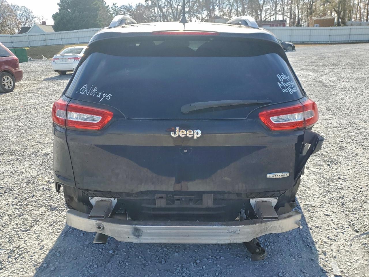 2018 Jeep Cherokee Latitude VIN: 1C4PJLCB1JD566222 Lot: 94166345