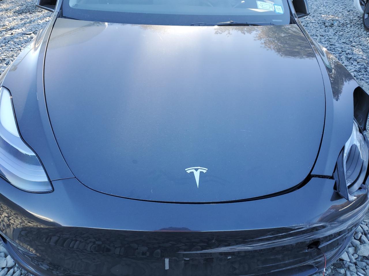 2025 Tesla Model Y VIN: 7SAYGDED7SF270285 Lot: 91195105