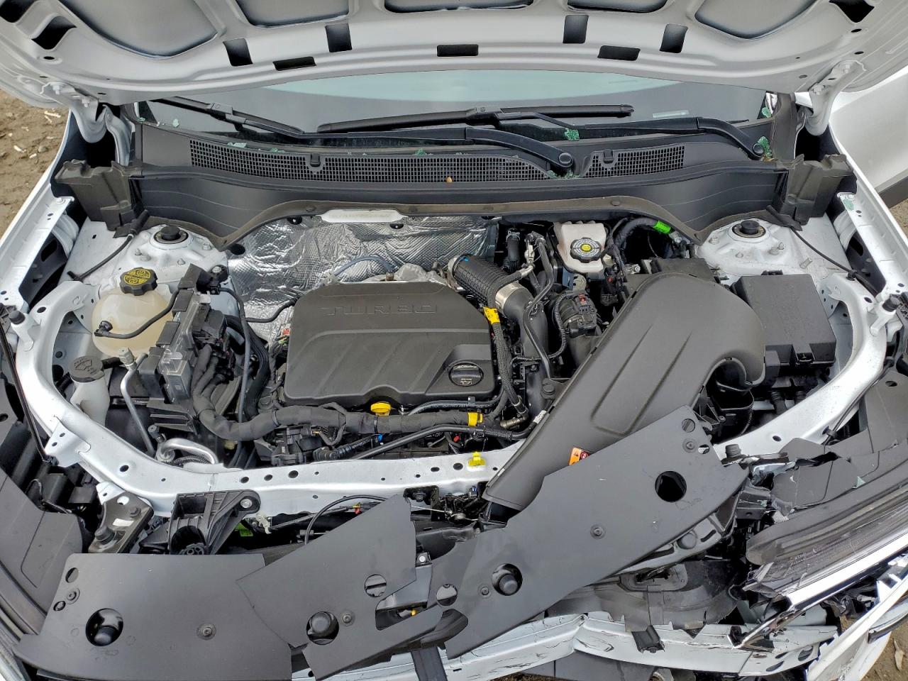 2025 Chevrolet Trax Ls VIN: KL77LFEP2SC235822 Lot: 94116135