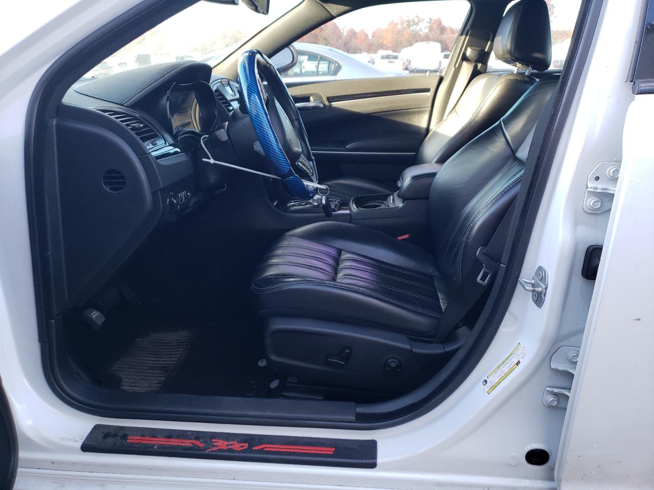 2019 Chrysler 300 S VIN: 2C3CCABG2KH654070 Lot: 91769795