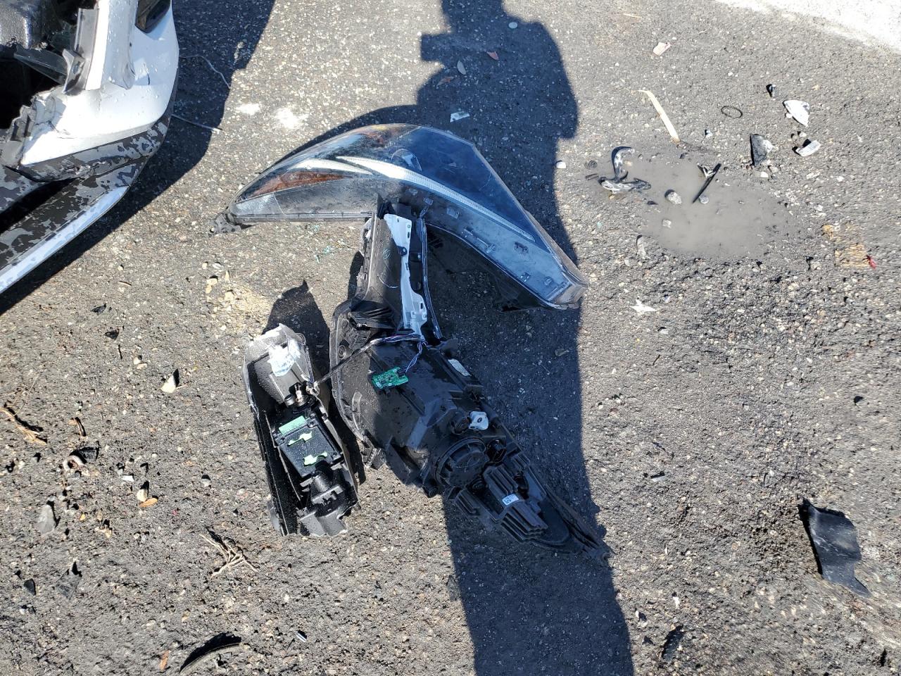 2022 Hyundai Elantra Sel VIN: 5NPLM4AG9NH083104 Lot: 92747835