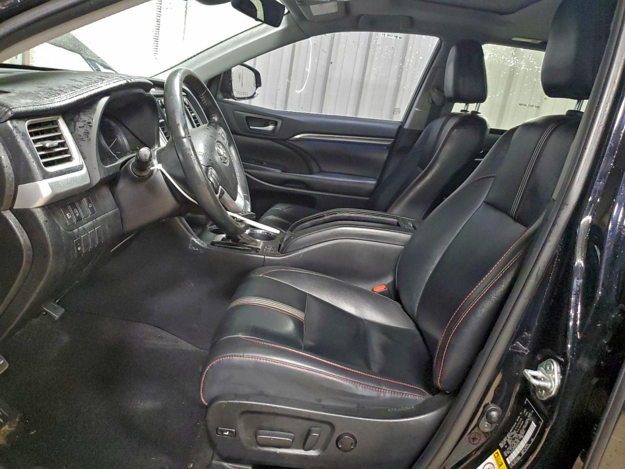 2019 Toyota Highlander Se VIN: 5TDJZRFH4KS622774 Lot: 94045495