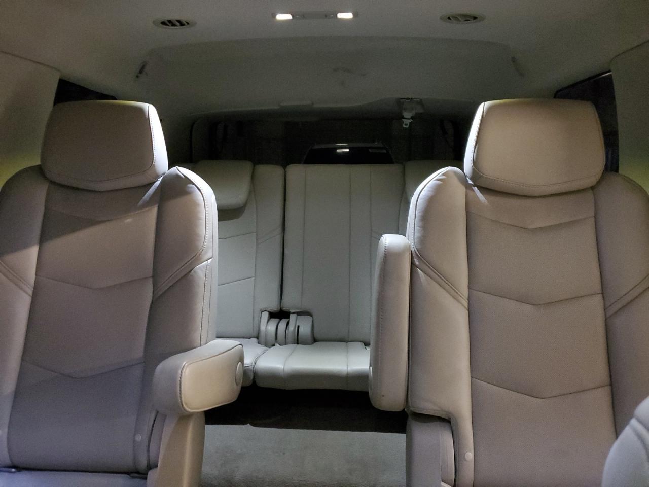 2017 Cadillac Escalade Luxury VIN: 1GYS4BKJ8HR268519 Lot: 91845395