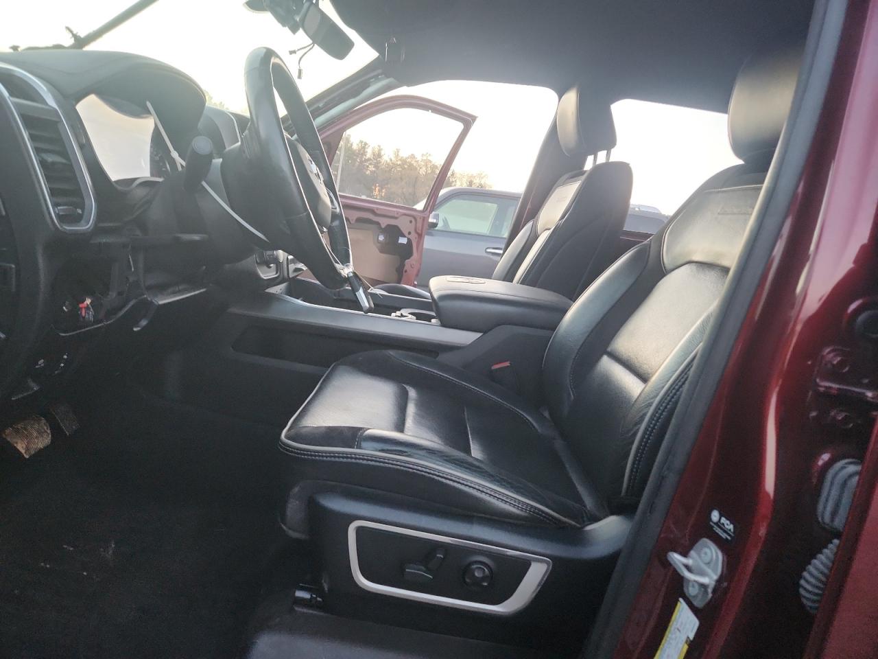 2021 Ram 1500 Laramie VIN: 1C6SRFJTXMN528557 Lot: 92493745