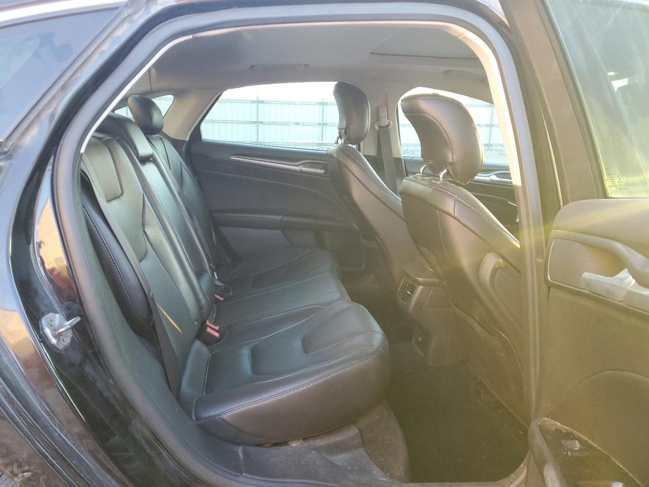 2014 Ford Fusion Titanium VIN: 3FA6P0K95ER241518 Lot: 92608825