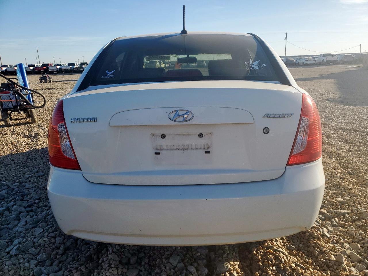 2008 Hyundai Accent Gls VIN: KMHCN46C98U260937 Lot: 92434065
