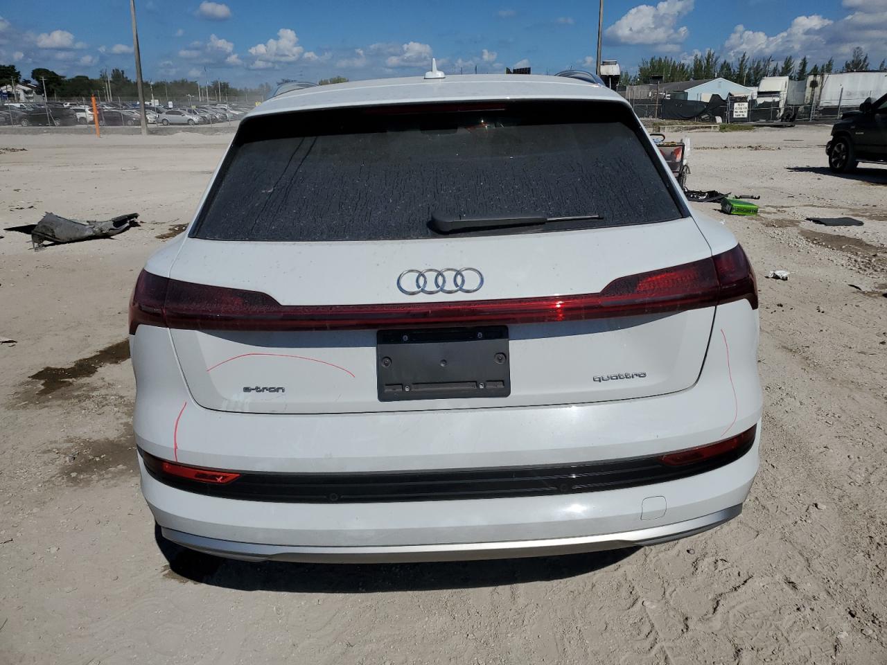 2022 Audi E-Tron Premium Plus VIN: WA1LAAGEXNB023342 Lot: 91561685