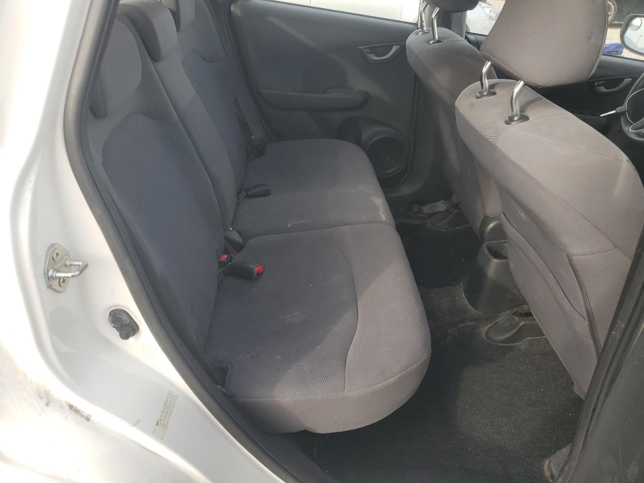 2010 Honda Fit VIN: JHMGE8G21AC013795 Lot: 90951145