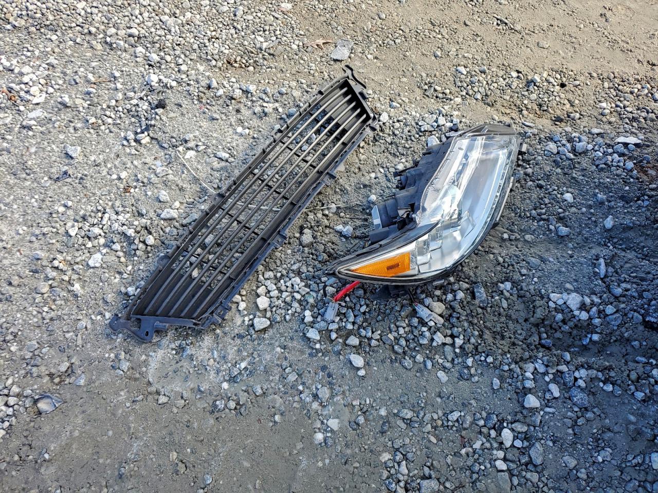 2015 Lexus Es 350 VIN: JTHBK1GGXF2164735 Lot: 94506625