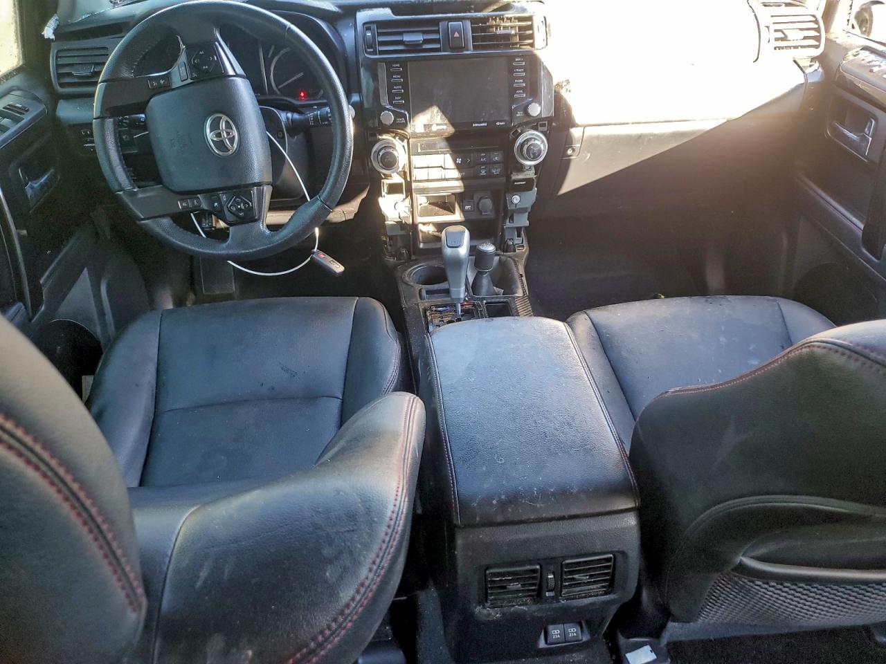 2020 Toyota 4Runner Sr5/Sr5 Premium VIN: JTEBU5JR6L5759858 Lot: 93681655