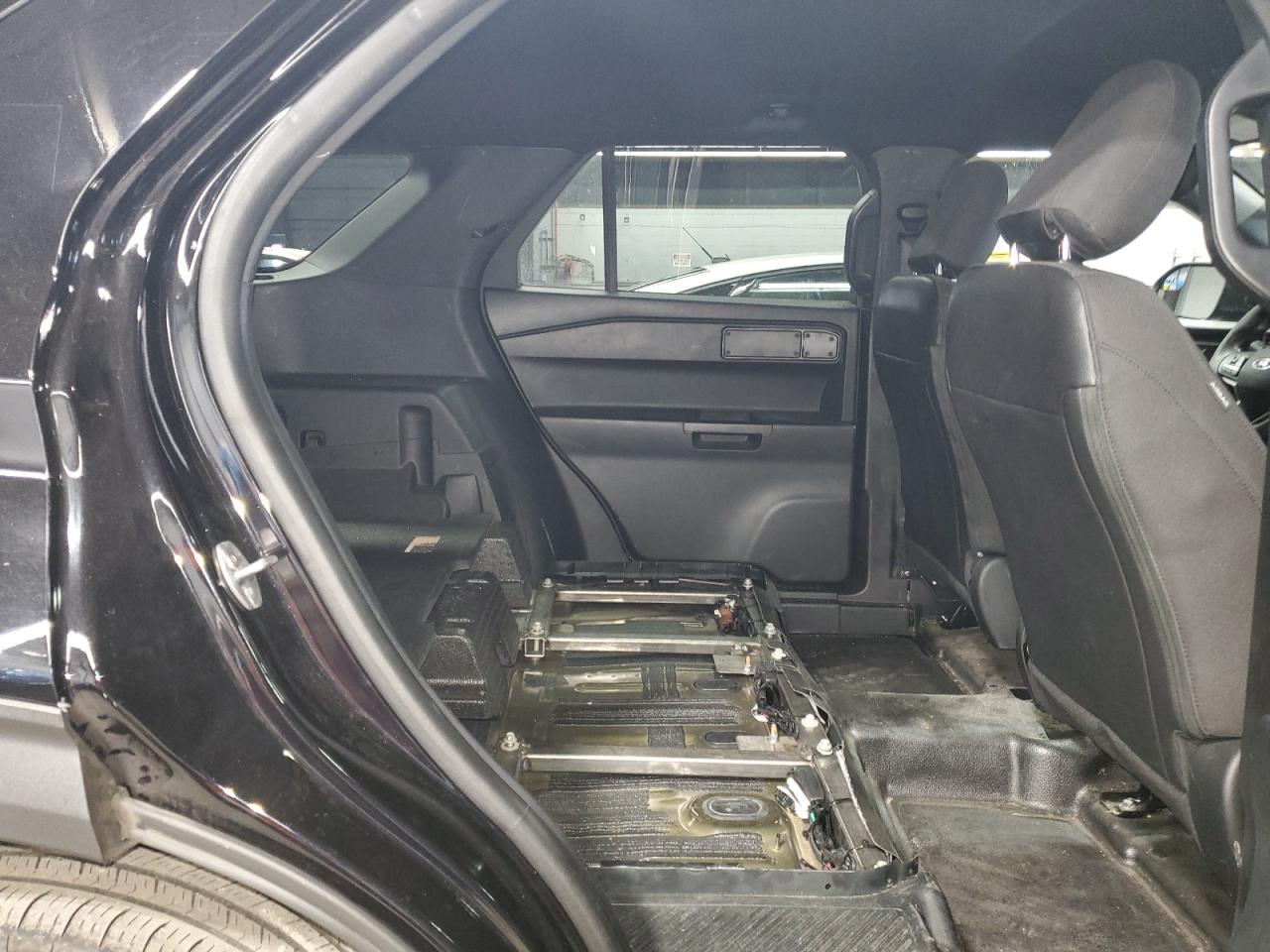 2023 Ford Explorer Police Interceptor VIN: 1FM5K8AC2PGB12142 Lot: 92452185