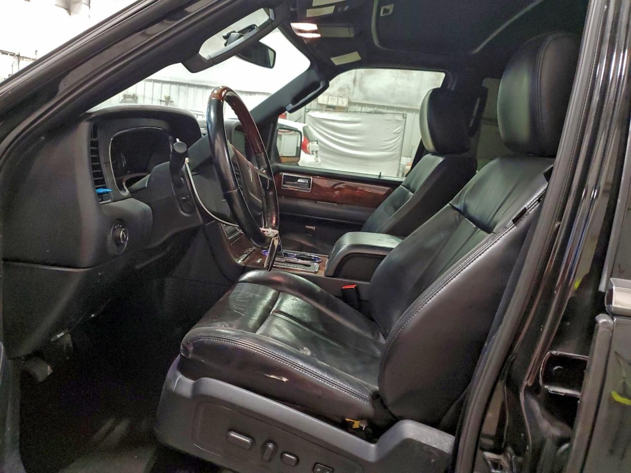 2015 Lincoln Navigator L VIN: 5LMJJ3JT4FEJ06368 Lot: 93271915