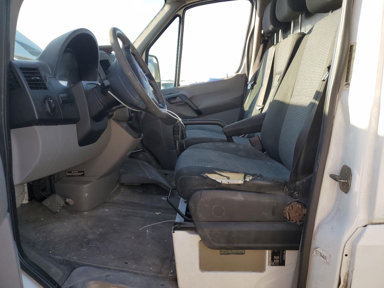 2011 Mercedes Benz Sprinter 2500 Delivery Van VIN: WD3PE7CC2B5544756 Lot: 91532865