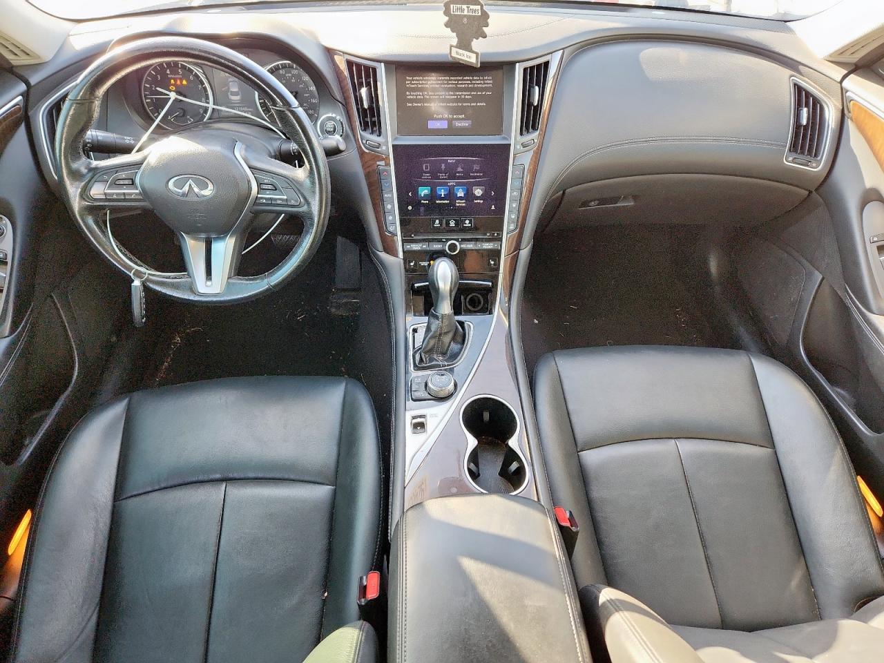 2018 Infiniti Q50 Luxe VIN: JN1EV7AP3JM356029 Lot: 92466565