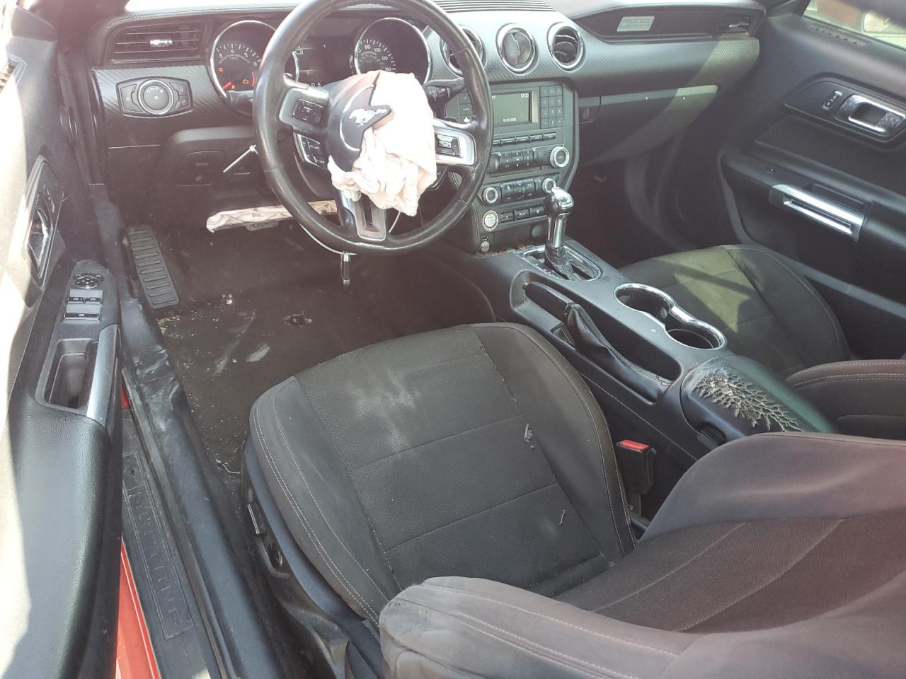 2015 Ford Mustang VIN: 1FATP8EM5F5330611 Lot: 93482735