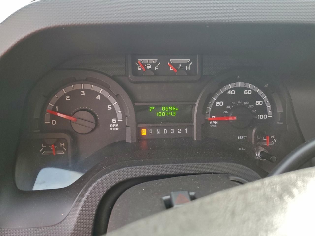 2014 Ford Econoline E450 Super Duty Cutaway Van VIN: 1FDFE4FS3EDB10029 Lot: 92716835