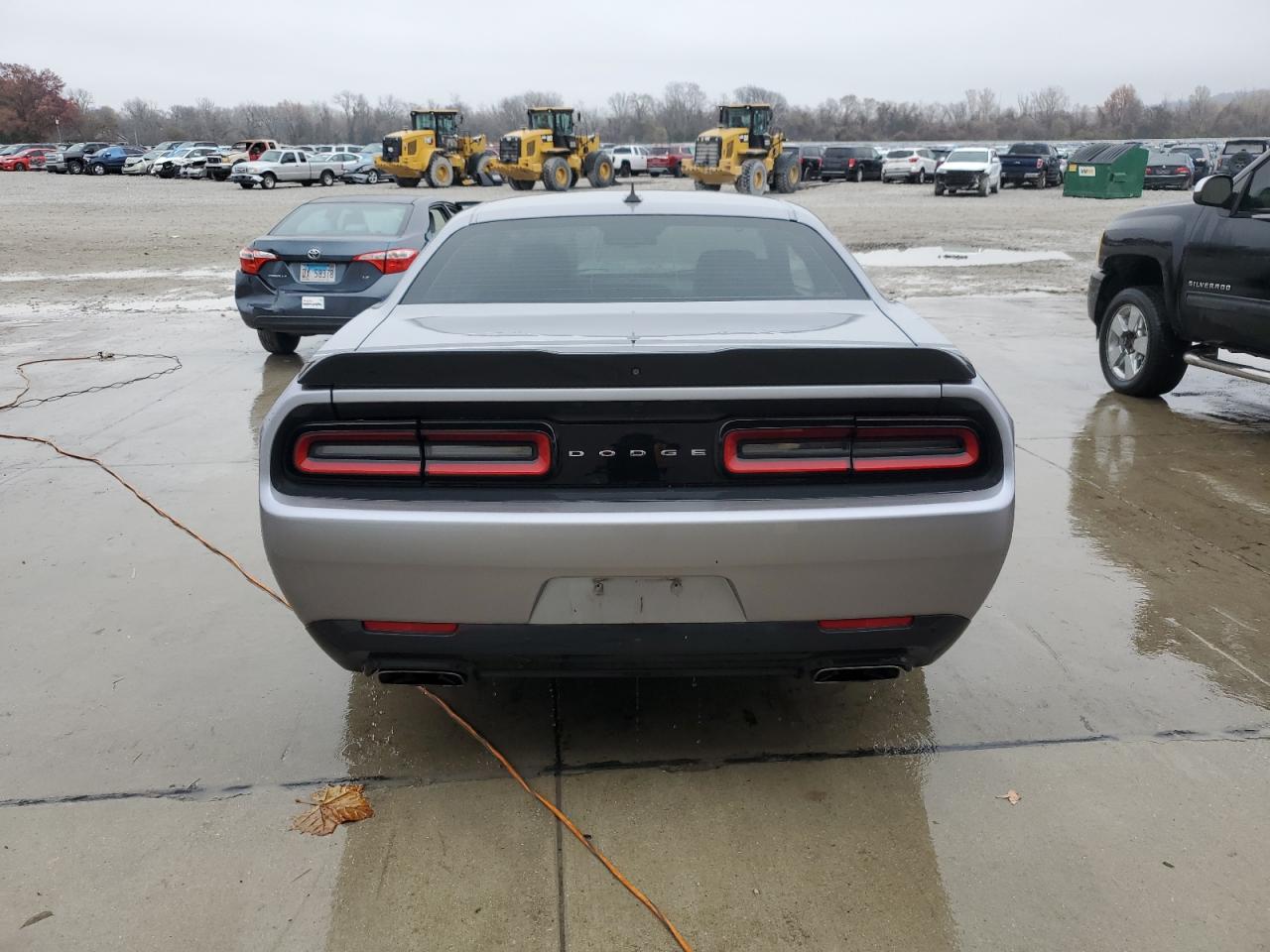 2015 Dodge Challenger R/T Scat Pack VIN: 2C3CDZFJ7FH761350 Lot: 93511235